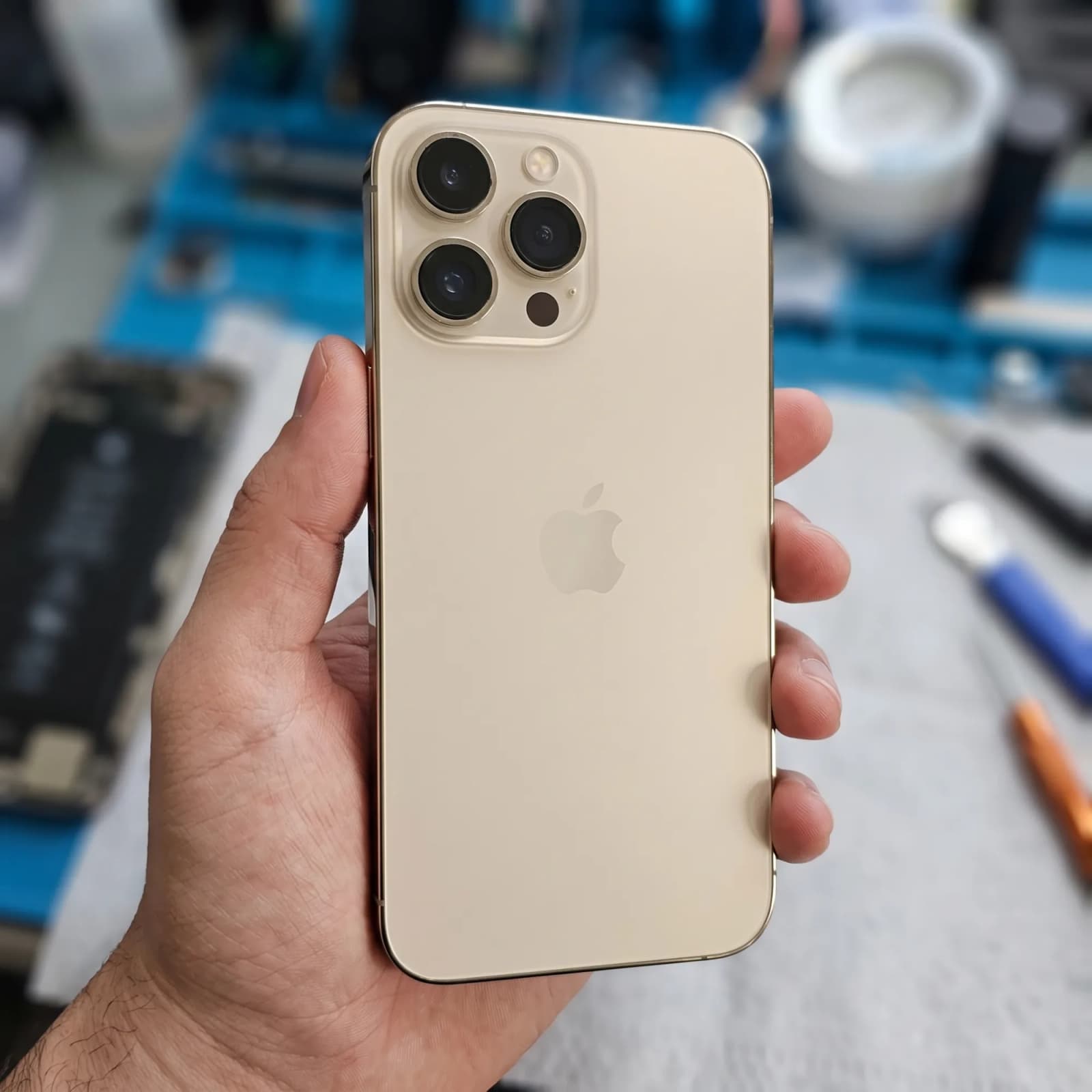 Réparation iPhone — Après